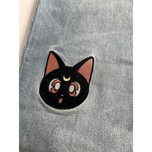 Sailor Moon Icons Embroidered Mom Jeans Size 1 Hot Topic Exclusive Cat Moon - Picture 3 of 16